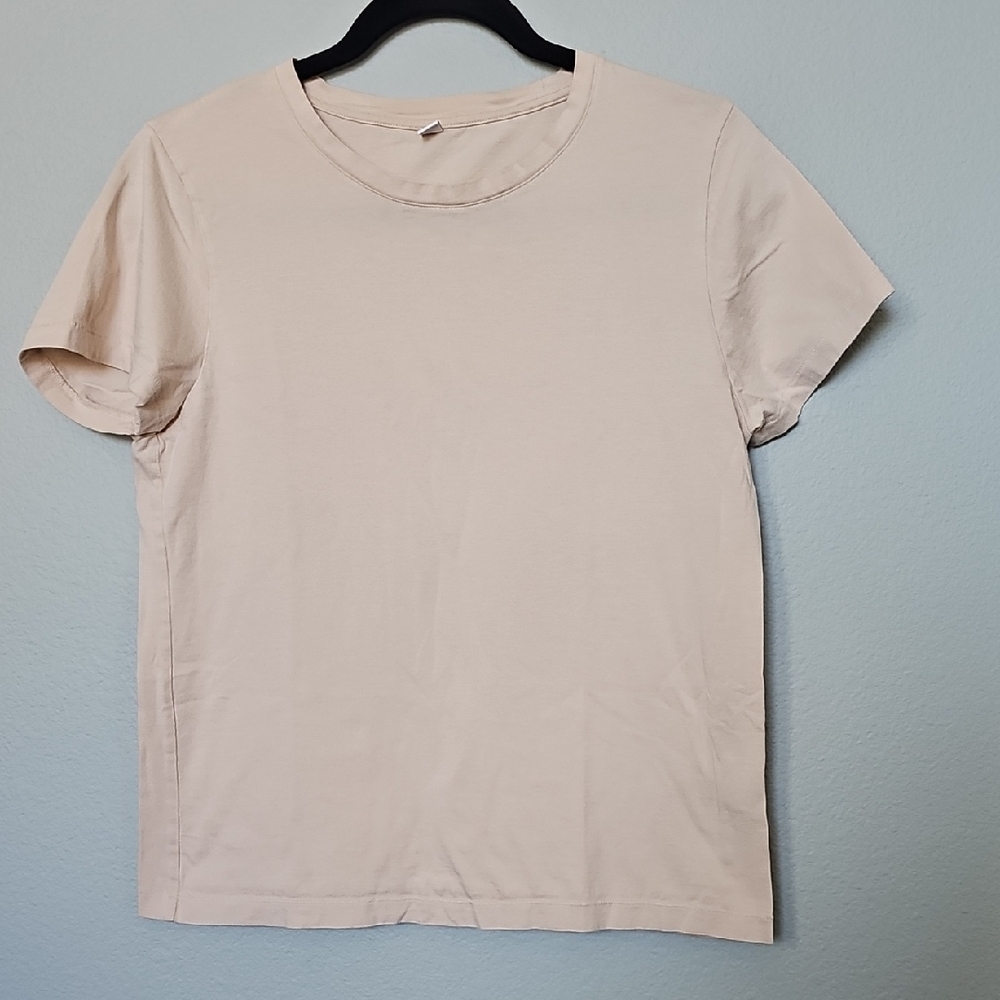 Uniqlo Basic Crew Neck Cotton Beige Casual Short Sleeve Fitted Tee Large
